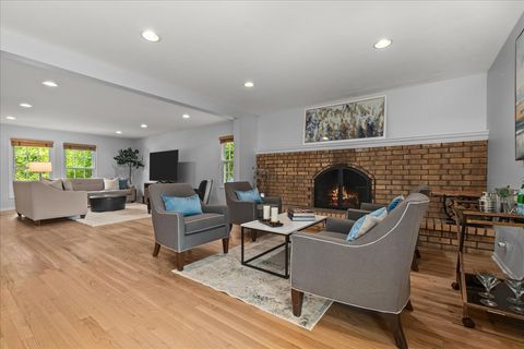 Tiny photo for 805 Brand Lane, Deerfield, IL 60015 (MLS # 12436651)