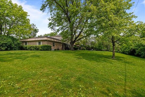 Tiny photo for 805 Brand Lane, Deerfield, IL 60015 (MLS # 12436651)