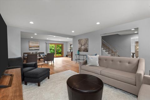 Tiny photo for 805 Brand Lane, Deerfield, IL 60015 (MLS # 12436651)