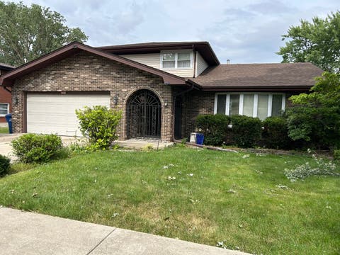 Tiny photo for 8541 S 83rd Avenue, Hickory Hills, IL 60457 (MLS # 12689043)