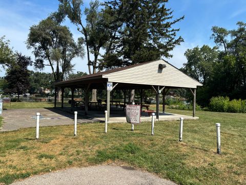 Tiny photo for 2313 Evergreen Avenue, Fox River Grove, IL 60021 (MLS # 12445423)