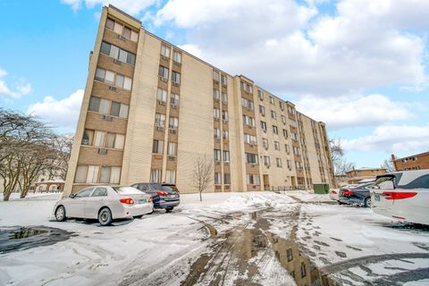 Tiny photo for 9725 S Karlov Avenue #402, Oak Lawn, IL 60453 (MLS # 12525442)