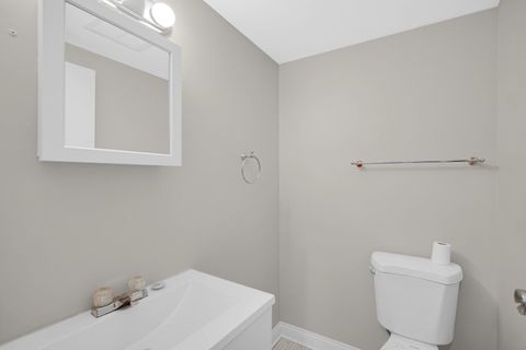 Tiny photo for 9725 S Karlov Avenue #402, Oak Lawn, IL 60453 (MLS # 12525442)