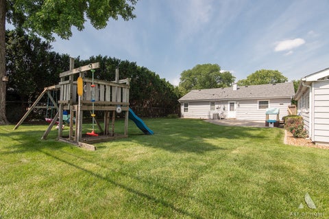 Tiny photo for 11655 S Nagle Avenue, Worth, IL 60482 (MLS # 12753372)