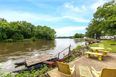 Tiny photo for 18599 317th Street, Long Grove, IA 52756 (MLS # 12598679)