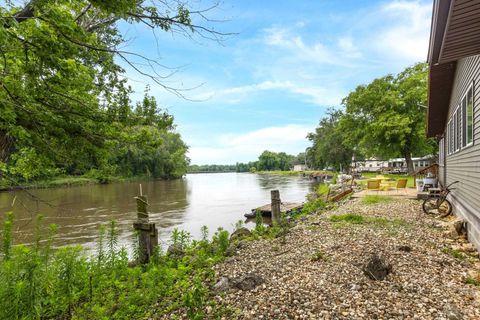 Tiny photo for 18599 317th Street, Long Grove, IA 52756 (MLS # 12598679)