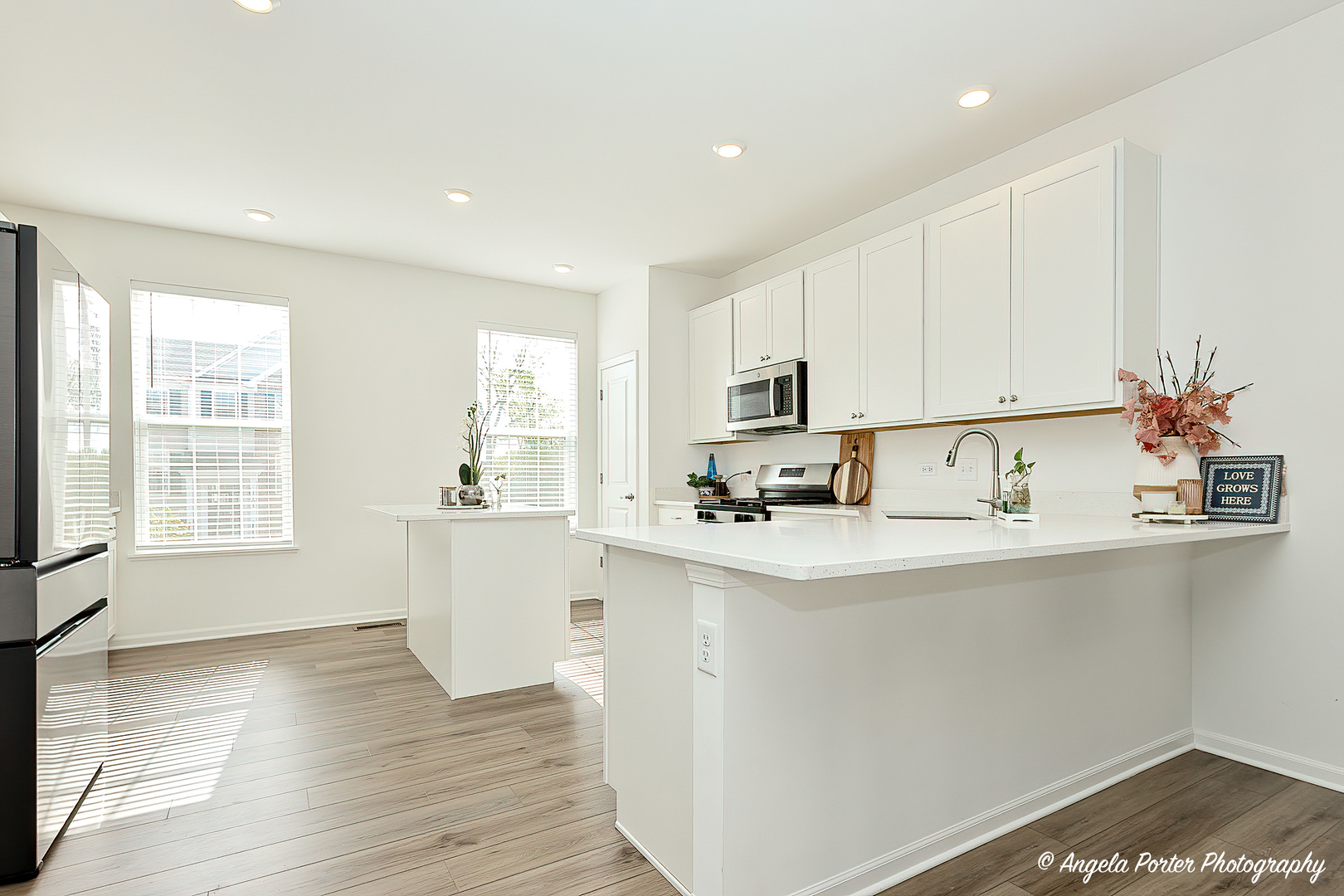 1004 Neubauer Circle