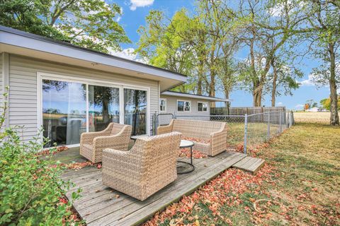 Tiny photo for 1100 E CR 800 North, Tuscola, IL 61953 (MLS # 12499346)