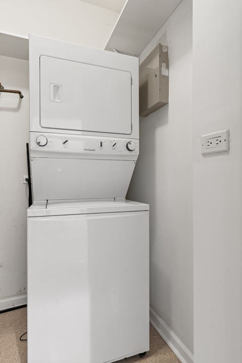 Tiny photo for 2442 N Linden Place #2, Chicago, IL 60647 (MLS # 12705828)