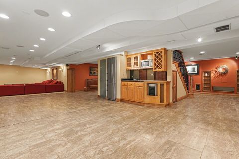 Tiny photo for 2975 Glenview Road, Glenview, IL 60025 (MLS # 12598856)