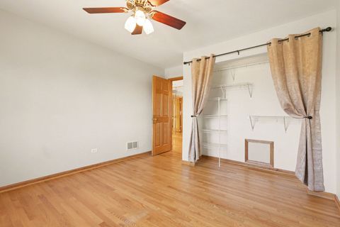 Tiny photo for 2975 Glenview Road, Glenview, IL 60025 (MLS # 12598856)
