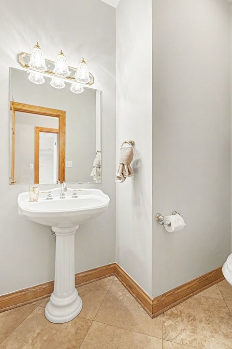 Tiny photo for 2975 Glenview Road, Glenview, IL 60025 (MLS # 12598856)