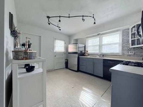 Tiny photo for 510 S Mount Prospect Road, Des Plaines, IL 60016 (MLS # 12607944)