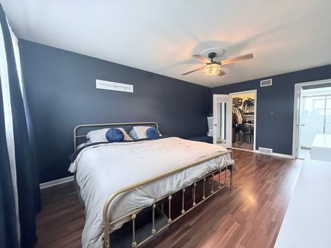 Tiny photo for 510 S Mount Prospect Road, Des Plaines, IL 60016 (MLS # 12607944)