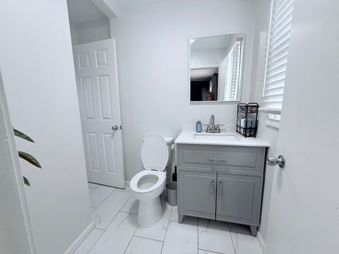 Tiny photo for 510 S Mount Prospect Road, Des Plaines, IL 60016 (MLS # 12607944)