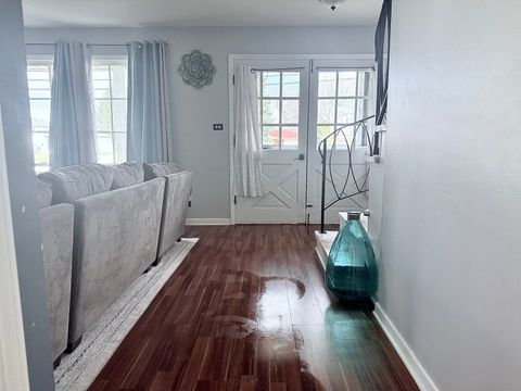 Tiny photo for 510 S Mount Prospect Road, Des Plaines, IL 60016 (MLS # 12607944)