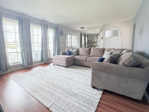 Tiny photo for 510 S Mount Prospect Road, Des Plaines, IL 60016 (MLS # 12607944)