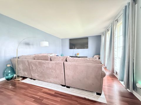 Tiny photo for 510 S Mount Prospect Road, Des Plaines, IL 60016 (MLS # 12607944)