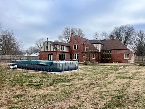 Tiny photo for 3816 Western Avenue, Mattoon, IL 61938 (MLS # 12537623)