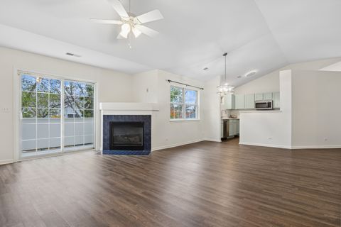 Tiny photo for 9509 Georgetown Lane #9509, Crystal Lake, IL 60014 (MLS # 12510575)