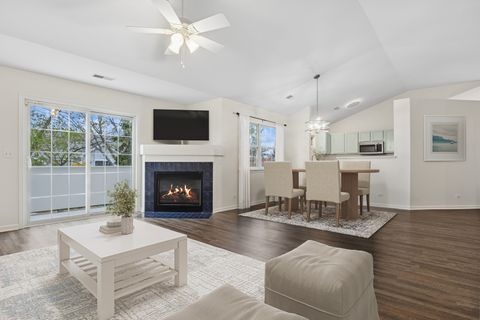 Tiny photo for 9509 Georgetown Lane #9509, Crystal Lake, IL 60014 (MLS # 12510575)