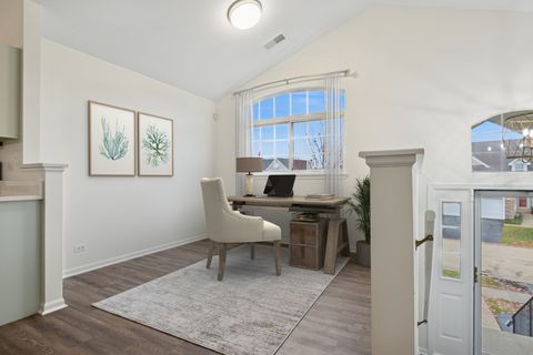 Tiny photo for 9509 Georgetown Lane #9509, Crystal Lake, IL 60014 (MLS # 12510575)