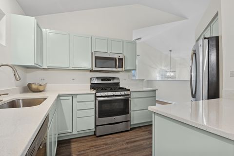 Tiny photo for 9509 Georgetown Lane #9509, Crystal Lake, IL 60014 (MLS # 12510575)