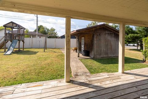 Tiny photo for 414 S HUBBARD Avenue, Goreville, IL 62939 (MLS # QC4267374)