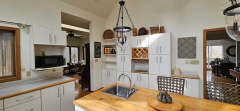 Tiny photo for 205 May Apple Lane, Carbondale, IL 62903 (MLS # 12610355)