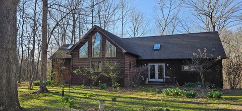 Photo of 205 May Apple Lane, Carbondale, IL 62903 (MLS # 12610355)