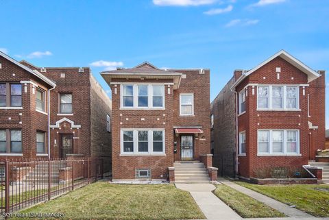 Photo of 9323 S Rhodes Avenue, Chicago, IL 60619 (MLS # 12546930)