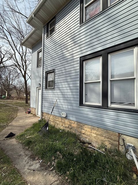 Tiny photo for 345 N Wildwood Avenue, Kankakee, IL 60901 (MLS # 12605415)