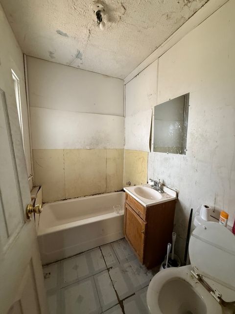 Tiny photo for 345 N Wildwood Avenue, Kankakee, IL 60901 (MLS # 12605415)