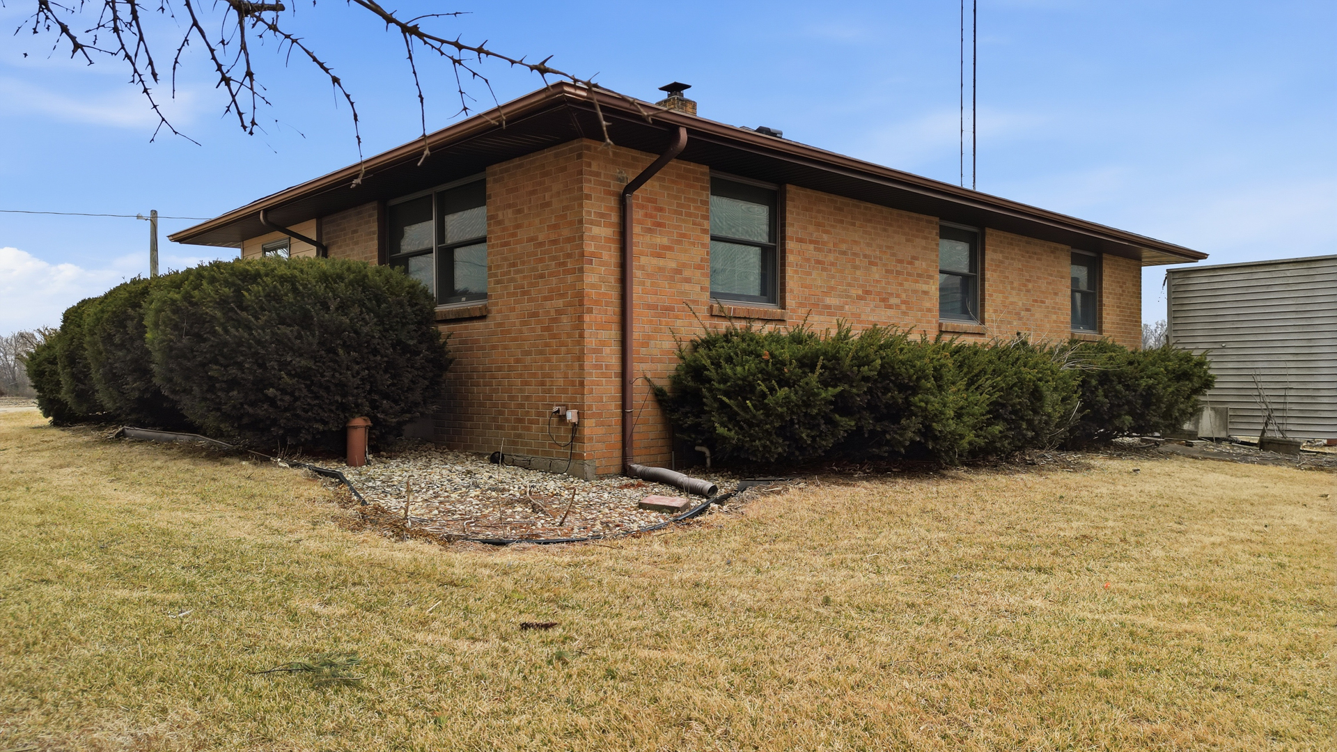 34078 1800 North Avenue