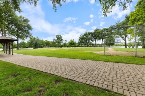 Tiny photo for 5524 S Bruner Street, Hinsdale, IL 60521 (MLS # 12677902)