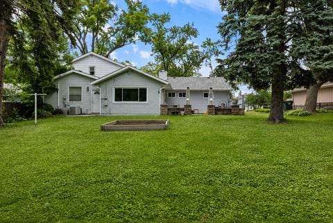 Tiny photo for 5524 S Bruner Street, Hinsdale, IL 60521 (MLS # 12677902)