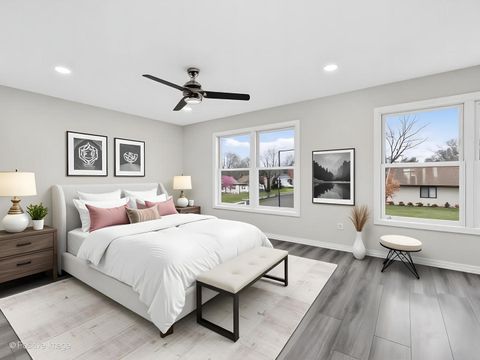 Tiny photo for 5541 E Celebrity Circle, Hanover Park, IL 60133 (MLS # 12525281)