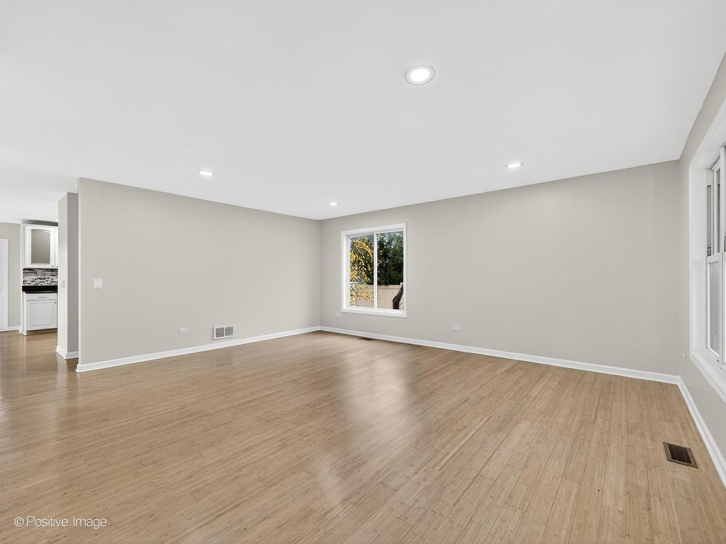 5541 E Celebrity Circle