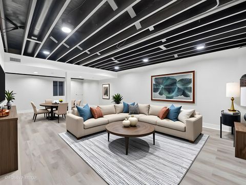 Tiny photo for 5541 E Celebrity Circle, Hanover Park, IL 60133 (MLS # 12525281)