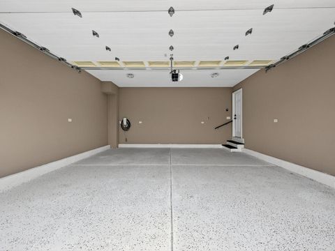 Tiny photo for 5541 E Celebrity Circle, Hanover Park, IL 60133 (MLS # 12525281)