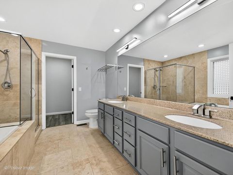 Tiny photo for 5541 E Celebrity Circle, Hanover Park, IL 60133 (MLS # 12525281)