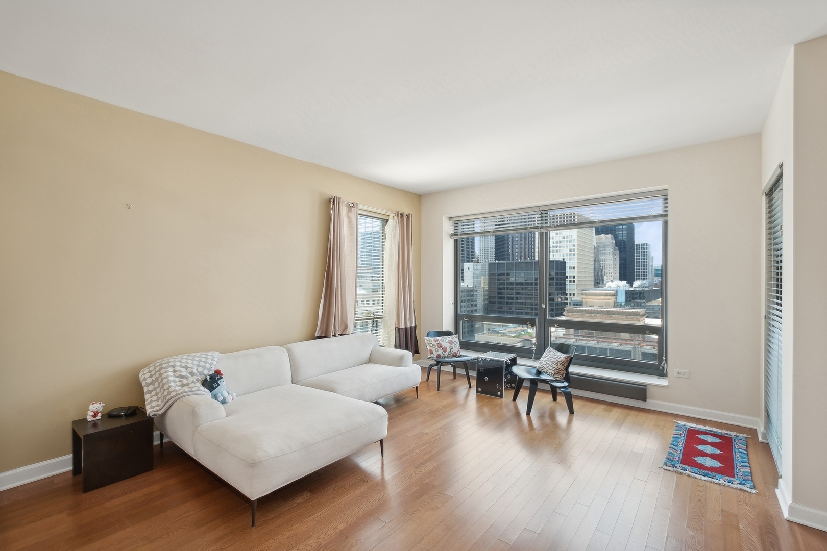 130 N Garland Court 2608