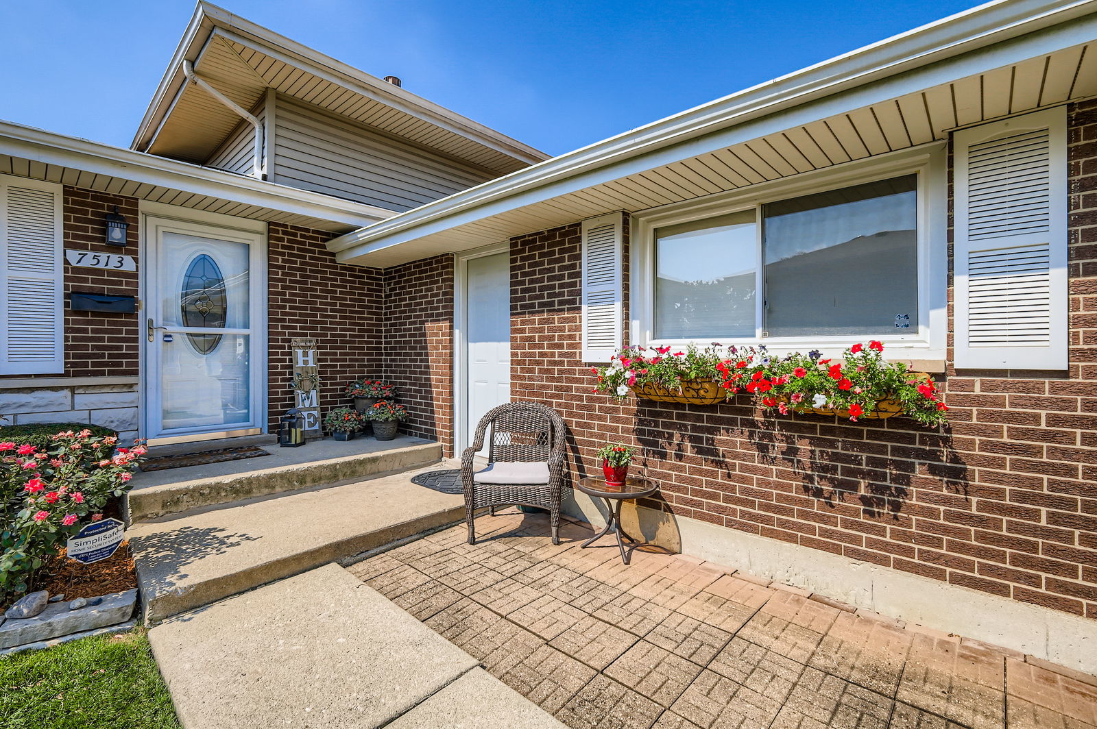 7513 Dorothy Lane