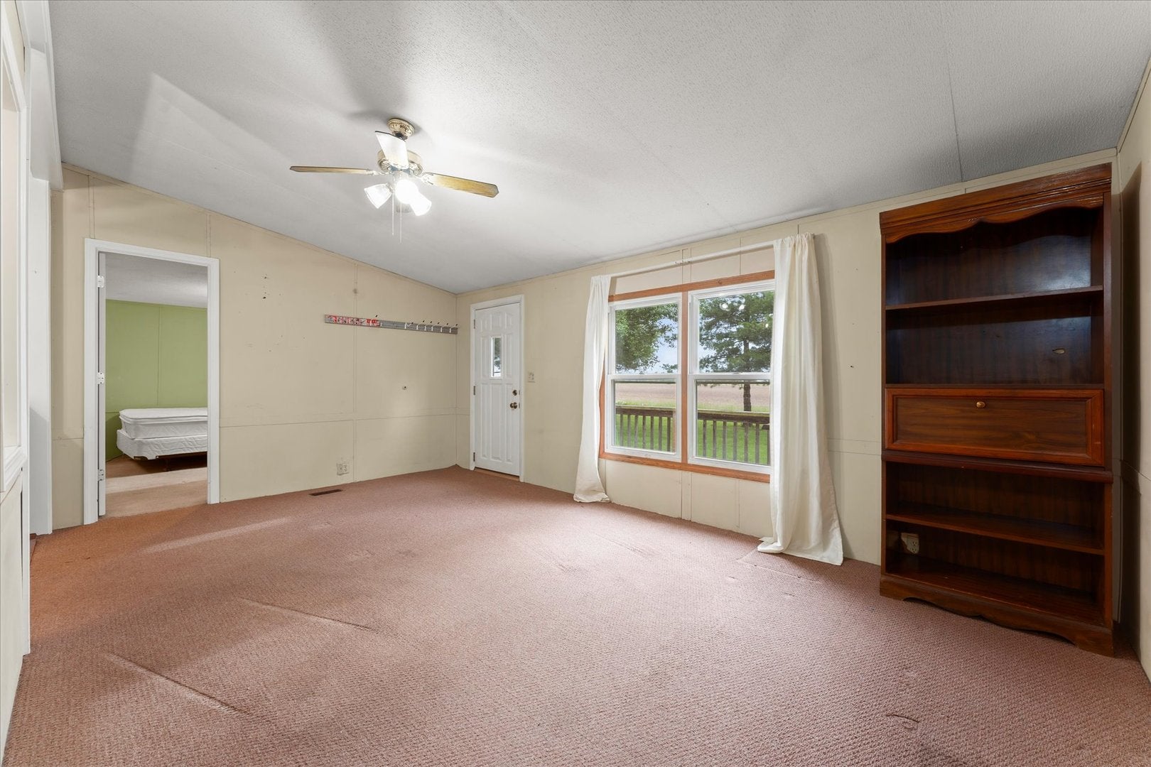 462 County Road 2600 N
