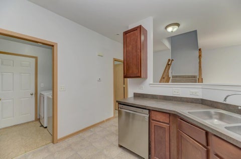 Tiny photo for 321 Grape Vine Trail, Oswego, IL 60543 (MLS # 12768232)