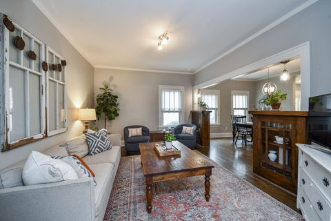 Tiny photo for 522 S West Street, Wheaton, IL 60187 (MLS # 12560433)