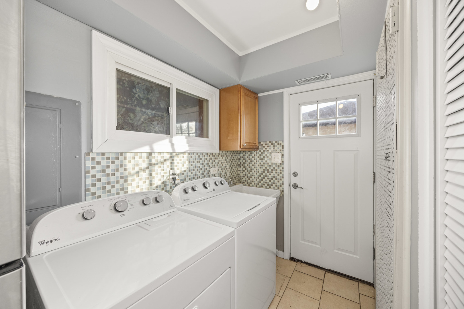 1309 S Naperville Road