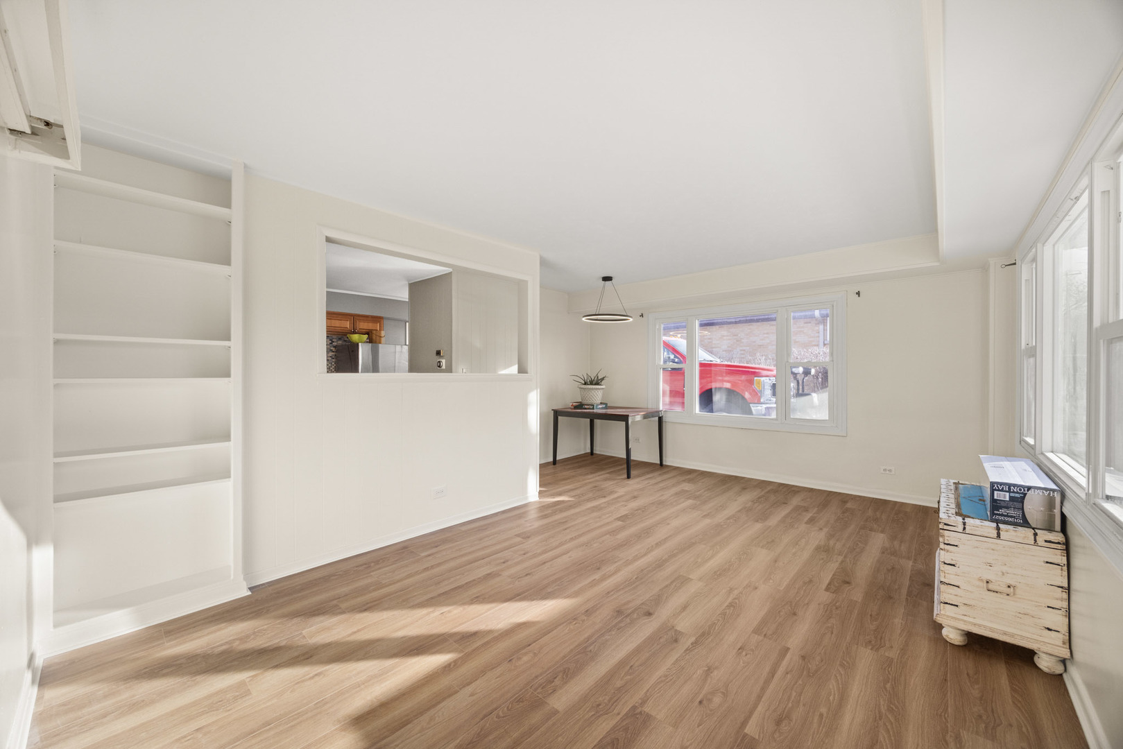 1309 S Naperville Road