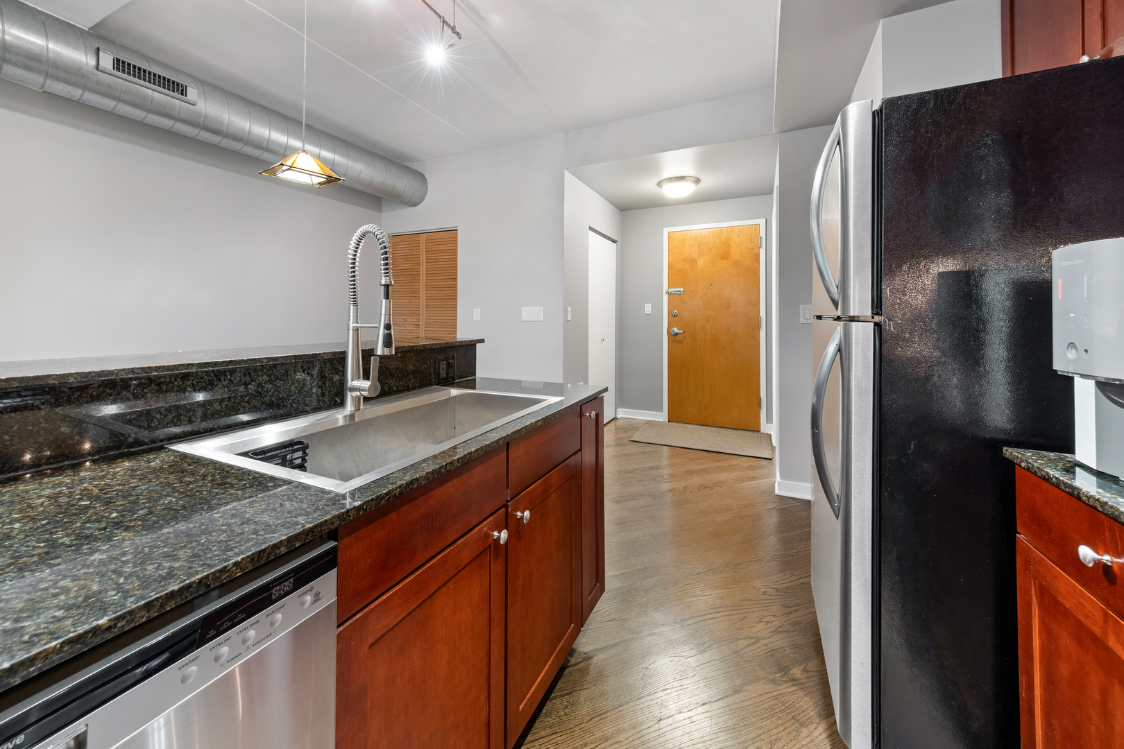 3550 W MONTROSE Avenue 308