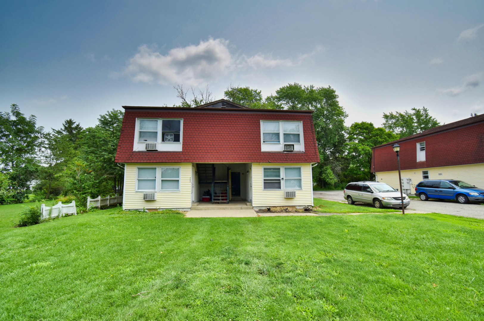 201-207 S Maple Street